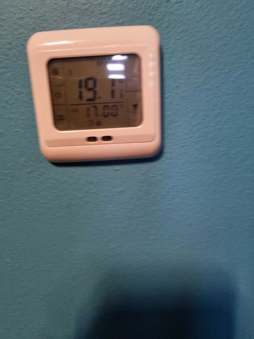 Cyfrowy Termostat pokojowy Floureon C07.H3