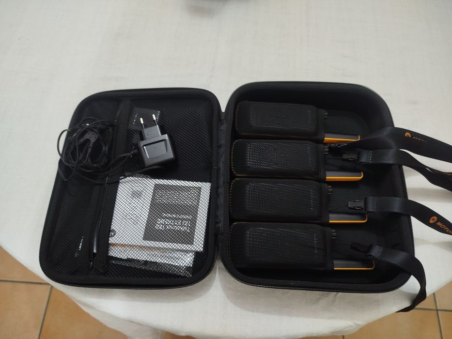 4 walkie talkie T82 extreme da Motorola