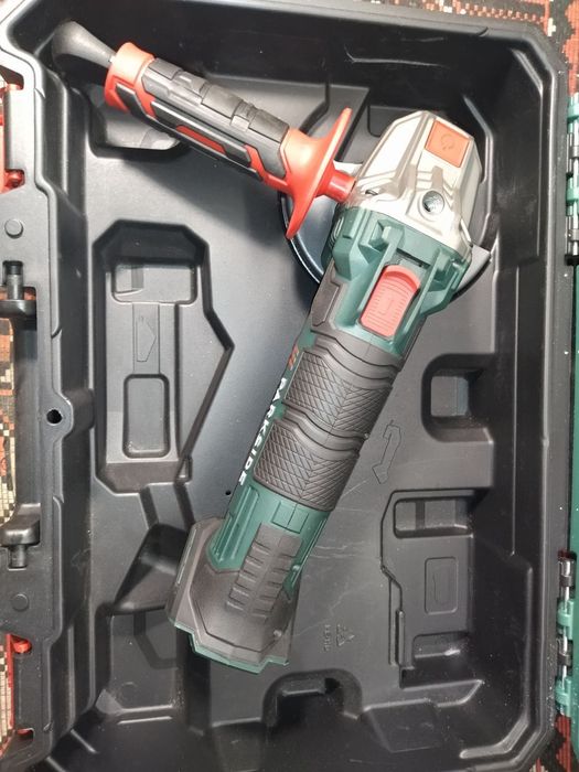 Товар отвертка аккумуляторная И раздуватель огня  PARKSIDE PAS 4 D7