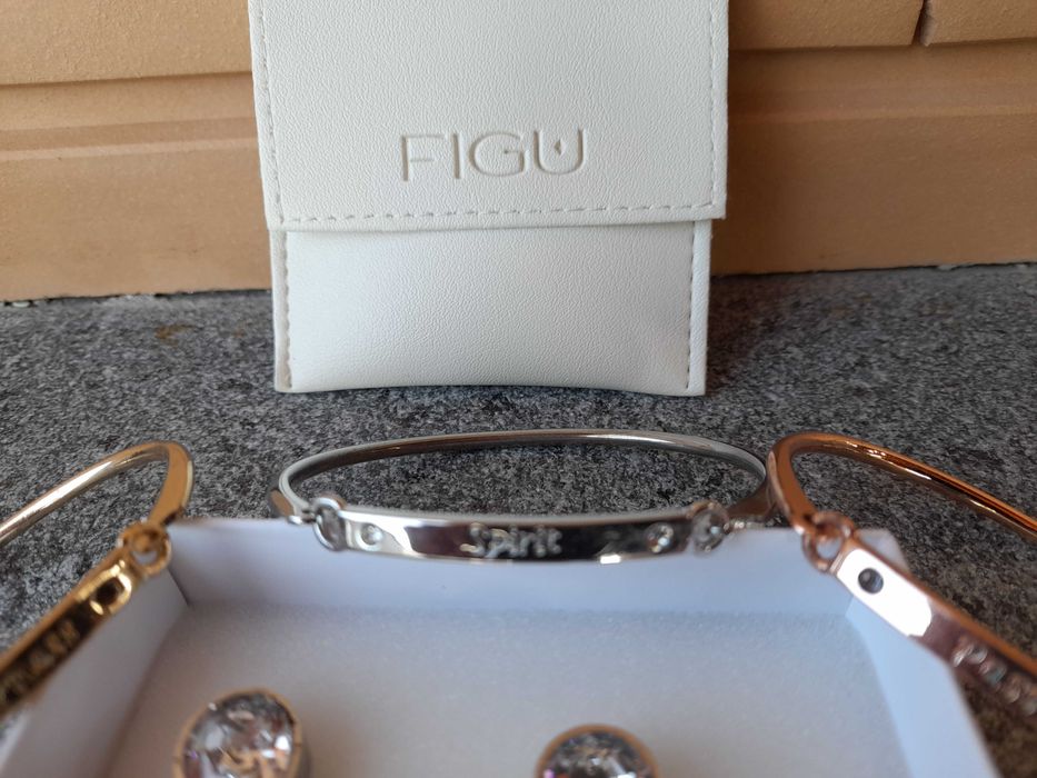 Bijuteria Feminina Preço pelo Lote Última Actualização