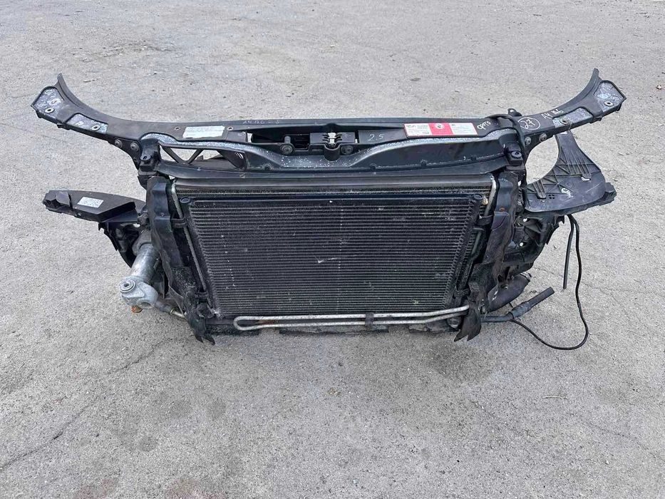 Audi A4 B6 телевізор установочна панель 2.5 tdi Ауді А4 Б6 в зборі