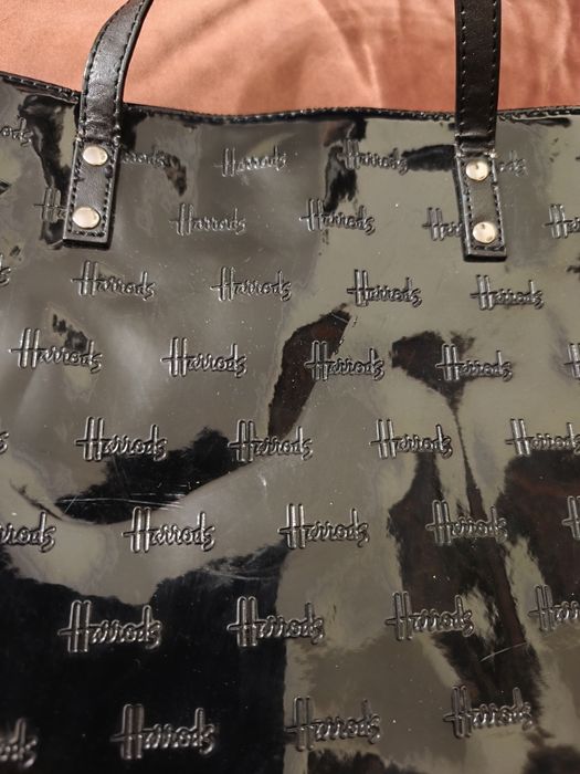 Lakierowana torebka Harrods