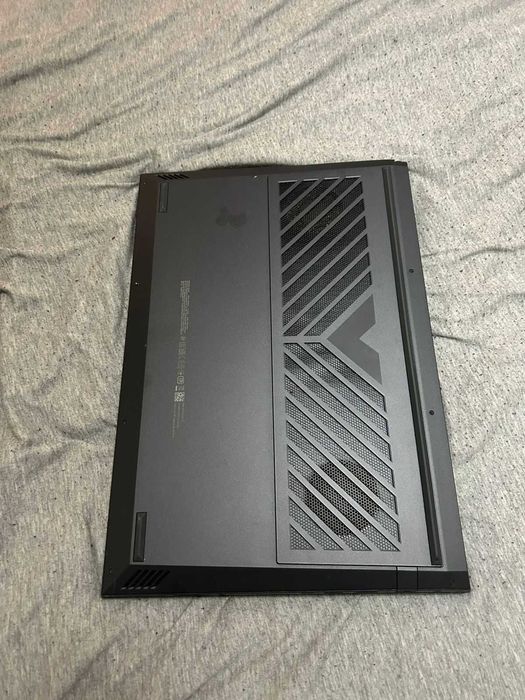 HP Victus 16 - RTX 3060 • AMD Ryzen 7 5800H • 16GB RAM