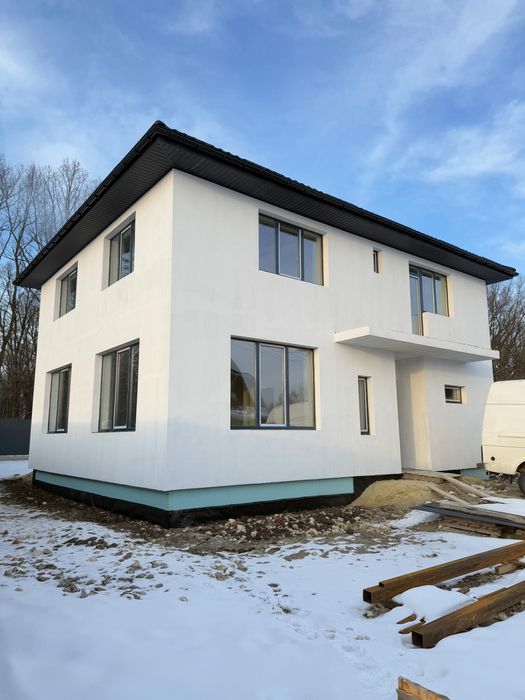 Продаж  будинку біля Львова у Бартатові