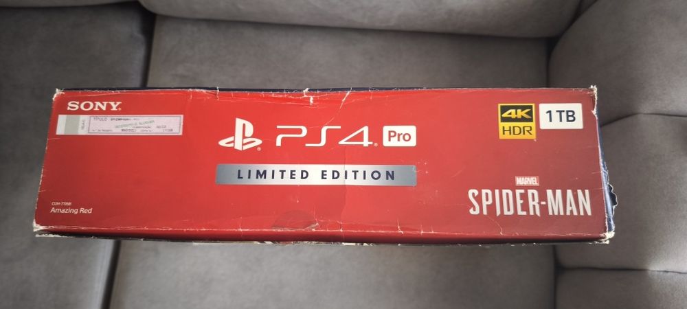 PS4 PRO Spider Man Edição Limitada