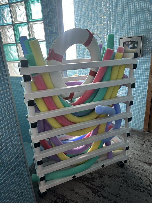 Movel para material piscina