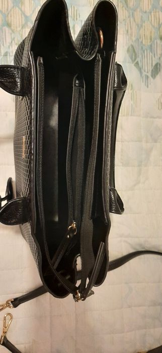 Czarna torebka Mohito