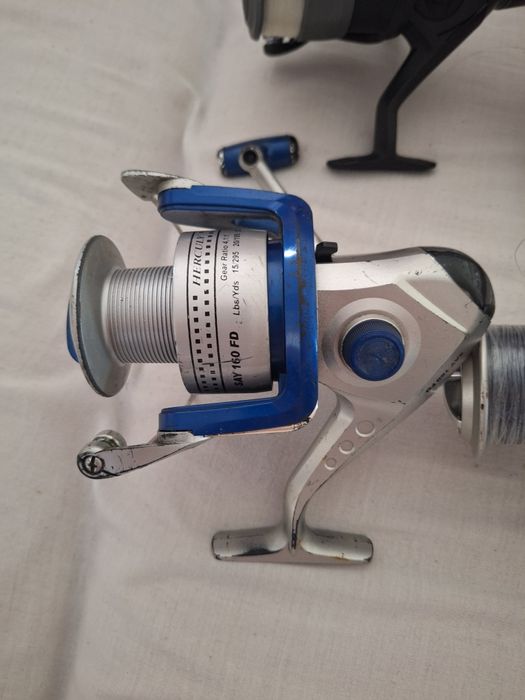 6 carretos de pesca, 4 de surfcasting e 2 de spinning ou boia.