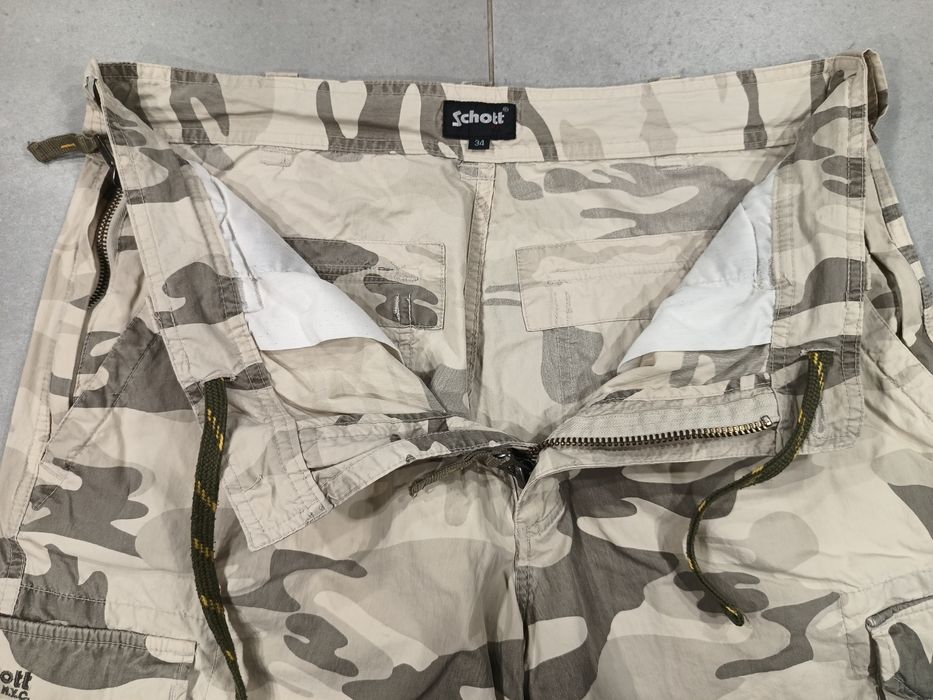 Krótkie spodenki bojówki Schott NYC męskie roz. M/L pustynna burza