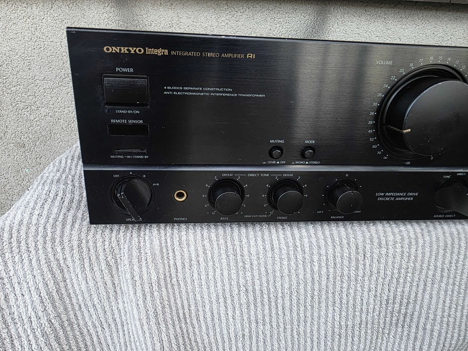 wzmacniacz onkyo a8780 monster