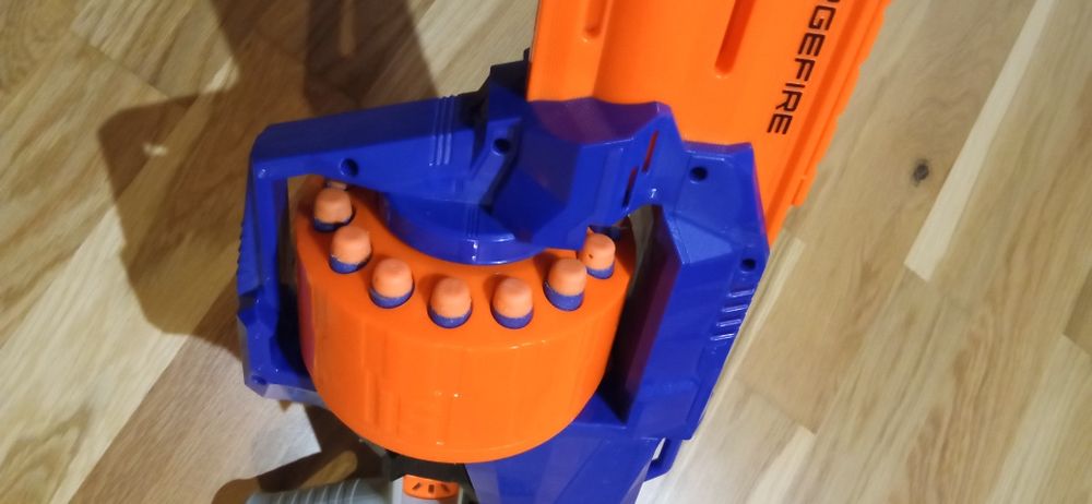 Іграшка бластер NERF
