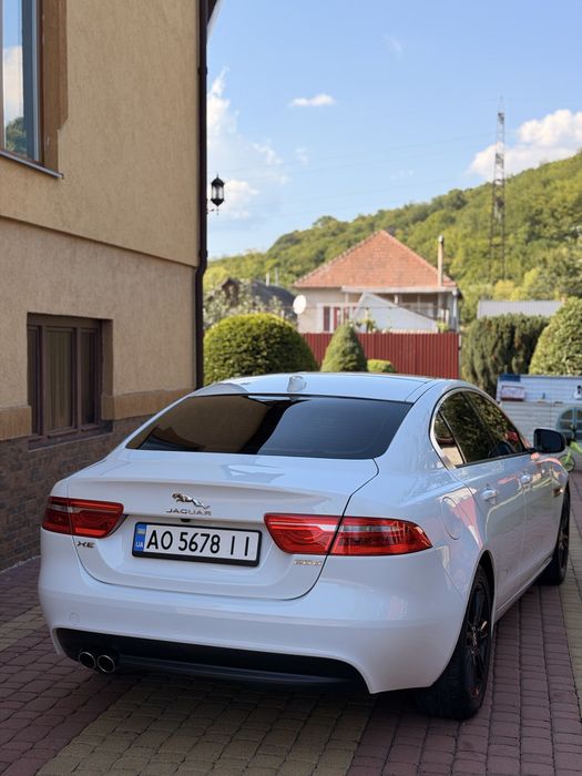 Jaguar XE 2.0 D