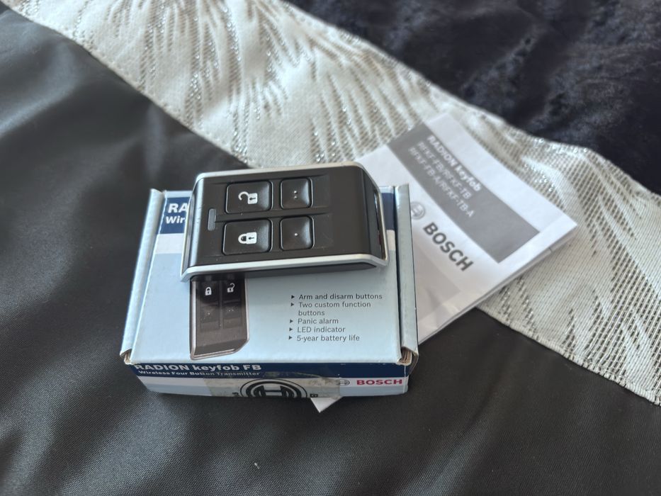 Comando Bosch RADION FB – Wireless 4 Botões Alarme