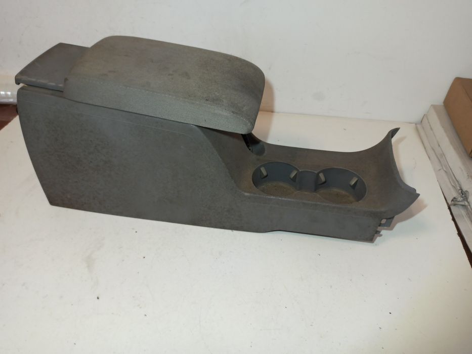 Consola de apoio de braço - VOLKSWAGEN PASSAT (3B3) | 00 - 05