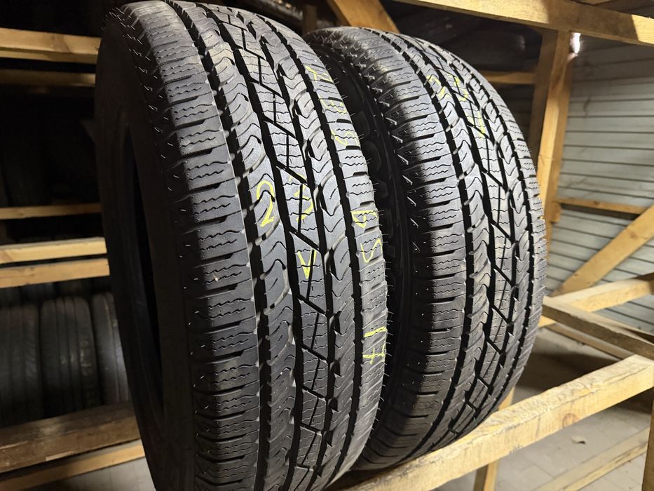 Шини літо як нові 235/65R17 NEXEN HTX RH5 23рік 2шт 8мм