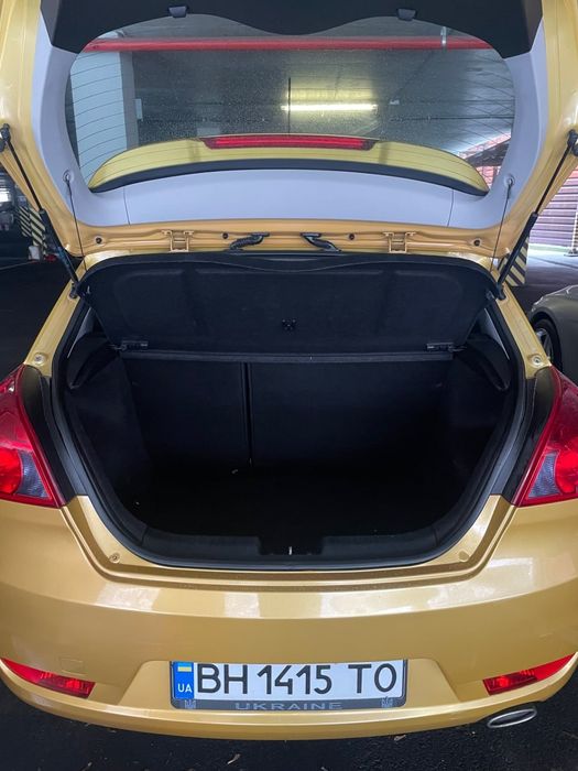 Автомобіль Kia Ceed 2009