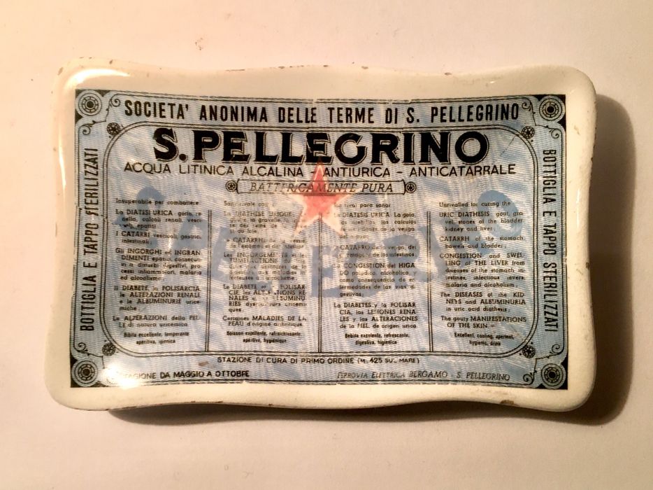 S. PELLEGRINO - raro (porcelana) anos 50 - 13,6x9,7x2,4 cm/s