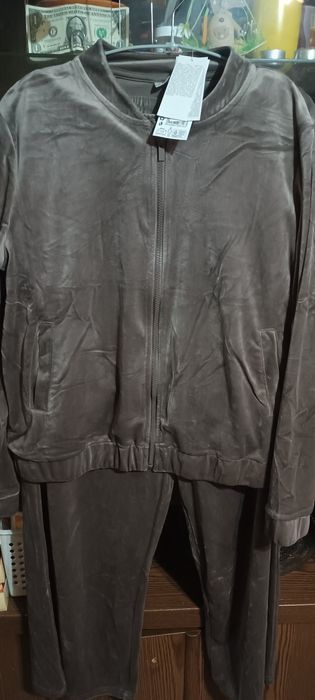 Костюм женский для дома и прогулок