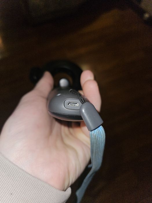 HTC vive cosmos elite