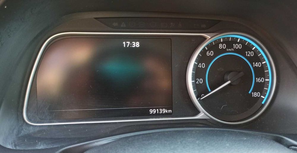 Продам авто Nissan leaf