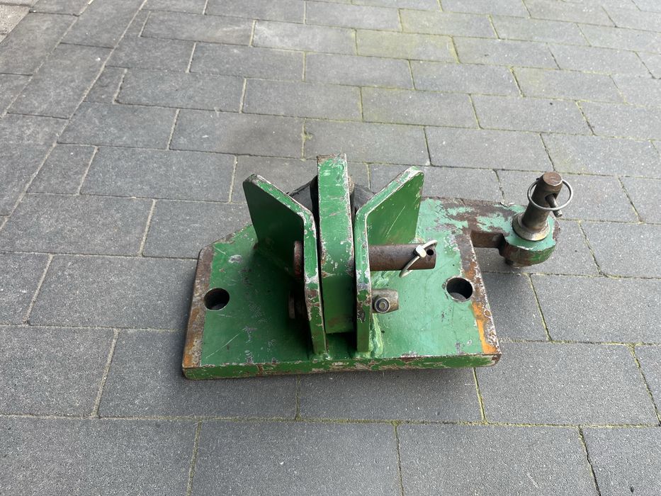 Zaczepy automatyczne john deere piton fix
