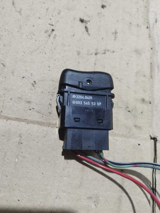 Кнопка підігріву скла для Mercedes Vito 2.3 / Sprinter 901