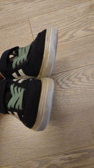 Buty sportowe Asics r.27