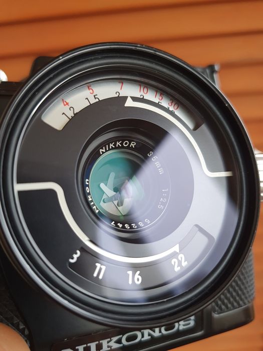 Nikon Nikonos II+ Nikkor 35mm f2.5