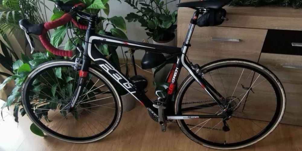 Rower szosowy Felt full Karbon 5,5kg, kolażówka dobry stan