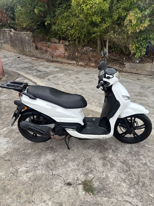 Peugeot tweet 125cc