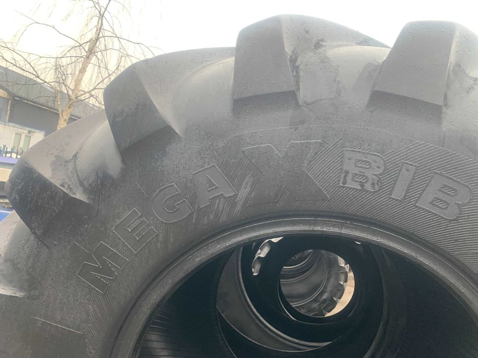 1050/50R32 Michelin Megaxbib  JM725