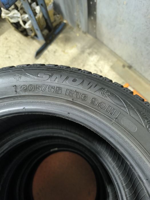 205/55 R16 Kormoran
Сезон: Зима
Ширина шини: 215
Висота профілю ш
