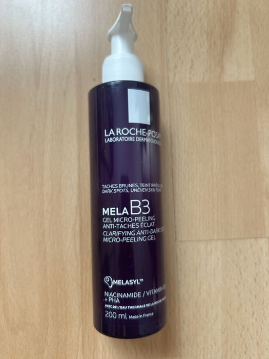La Roche-Posay Mela B3 o pojemności 200 ml