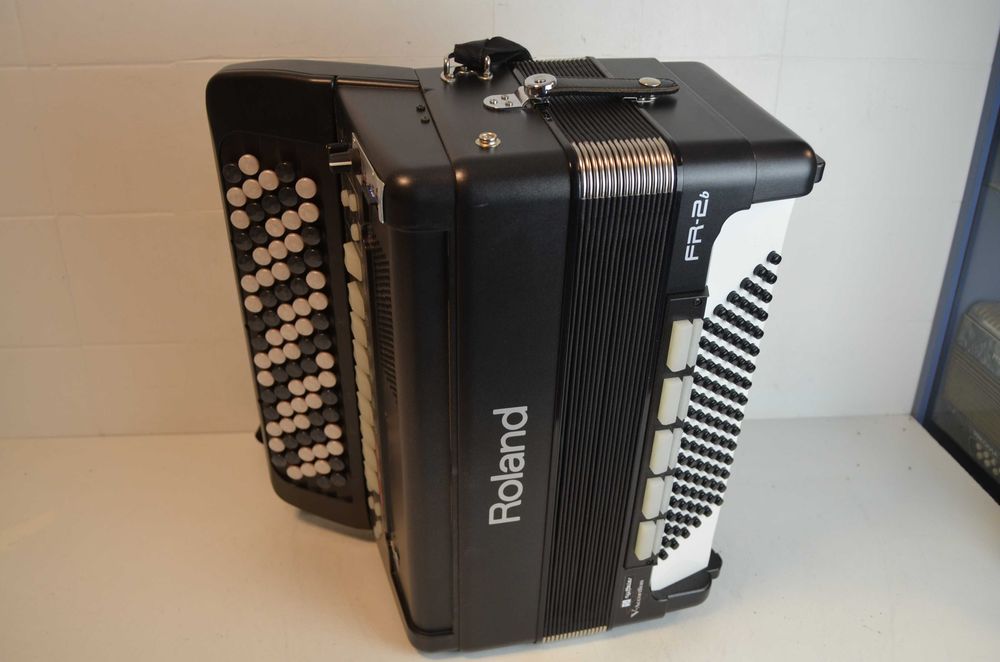 Acordeao roland FR 2