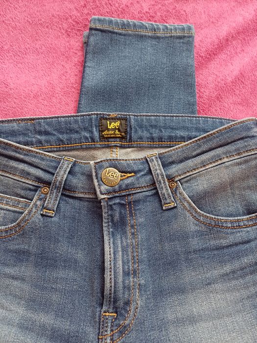 Spodnie nowe jeansowe LEE