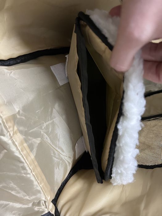 Переноска для котів або маленьких собачок