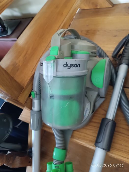 Пилосос Dyson колбовий