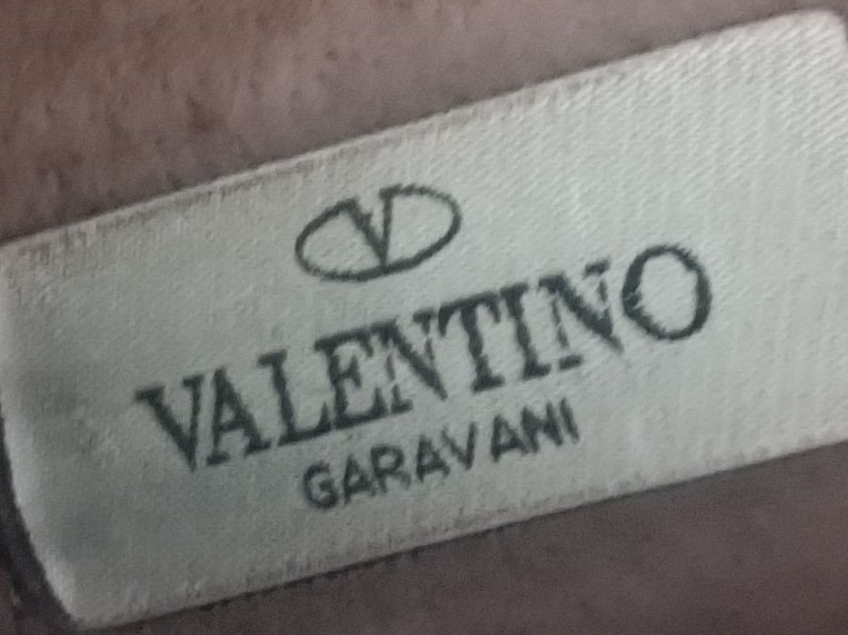 шкіряні босоніжки від Valentino Garavani