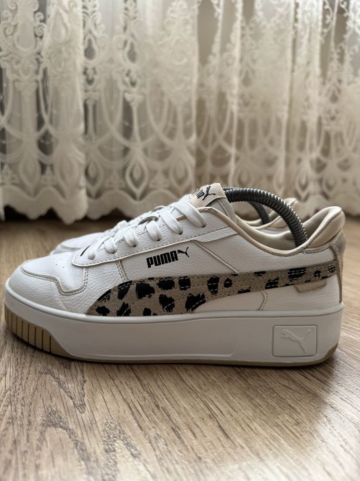 Жіночі кросівки Puma