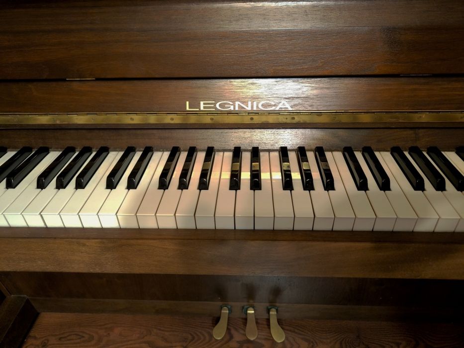 Pianino Legnica 1992 rok
