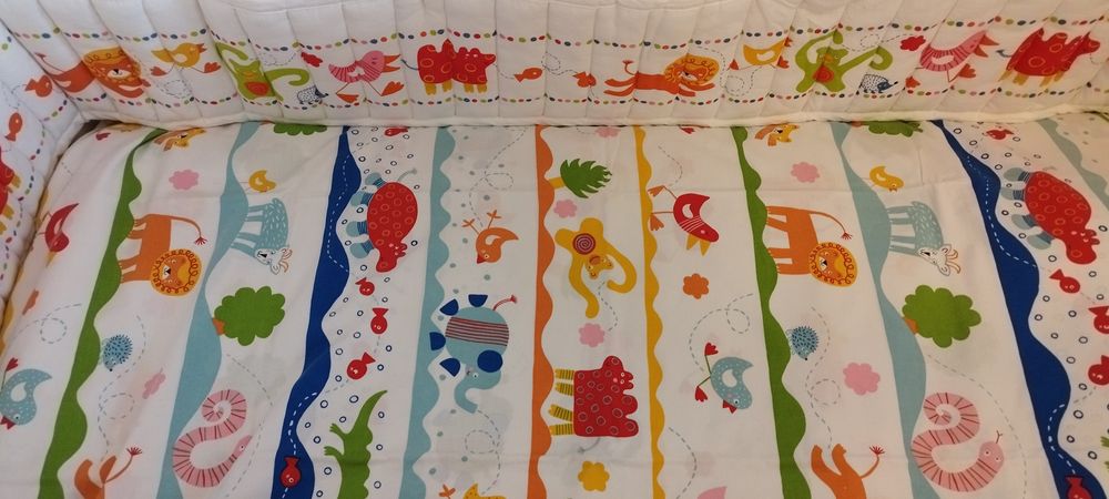 Colcha e Almofadas "Zara Home" +  Capa e resguardo "IKEA"