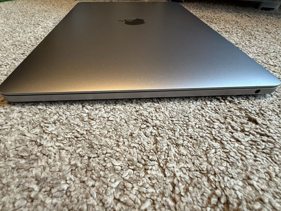 Macbook Pro 2019 toutch bar