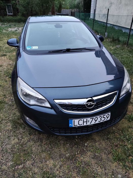 Opel Astra J, 2010, 2.0 diesel, 160 KM
