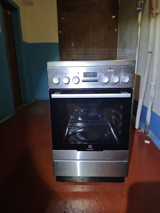 Электроплита electrolux ekc954907