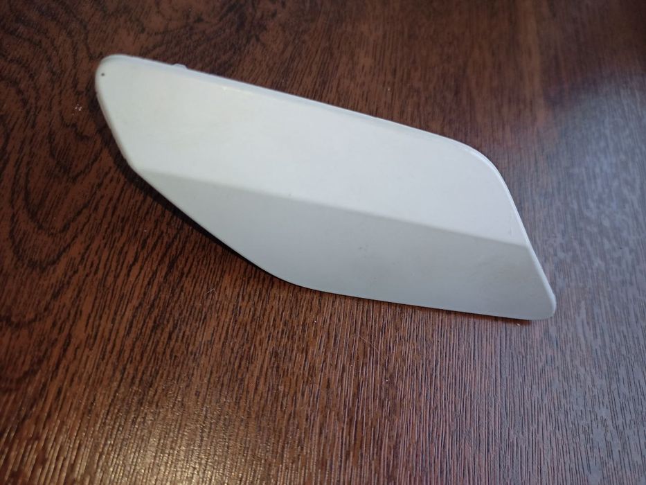 Заглушка на омыватель фар Volkswagen Golf VII 2012-2016