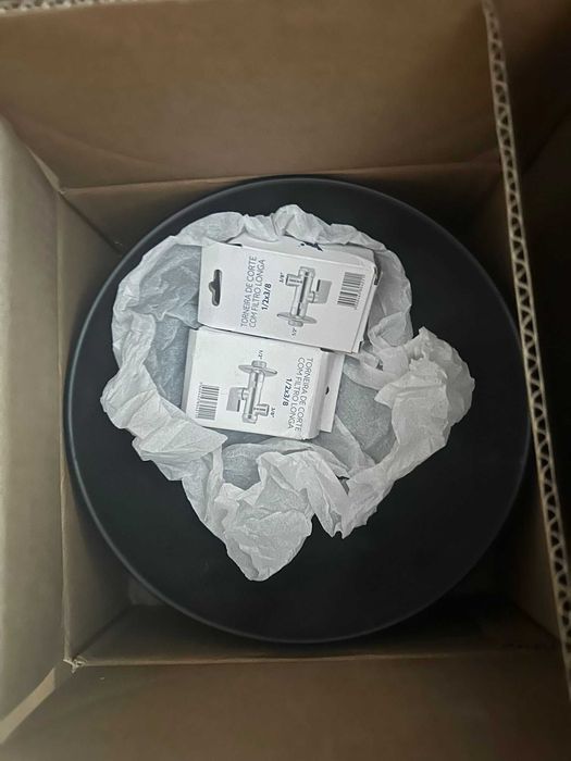 Unidade de lavagem de mãos SOHO de 40 cm com toalheiro