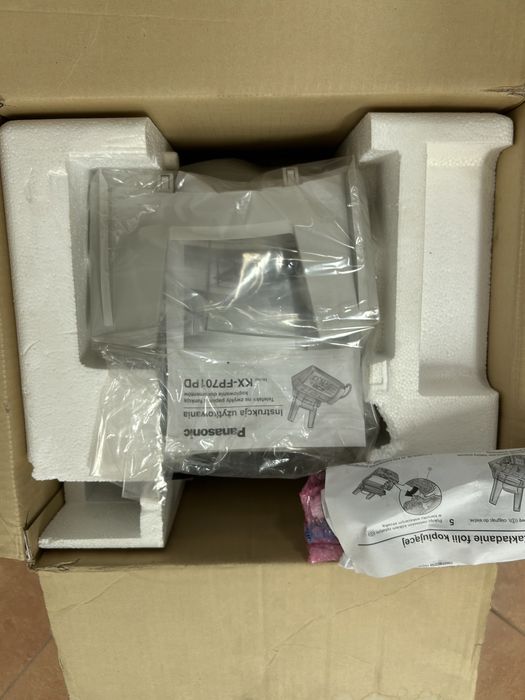 Nowy, kompletny faks Panasonic KX-FP701PD