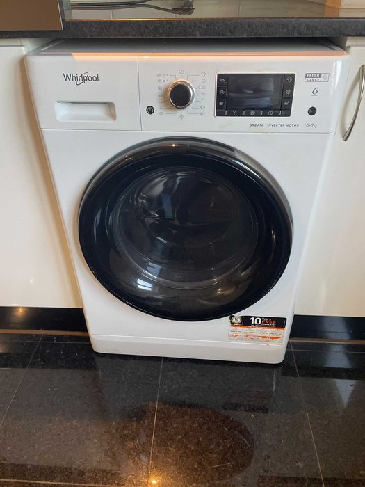 Máquina de Lavar e Secar Roupa Whirlpool FWDD