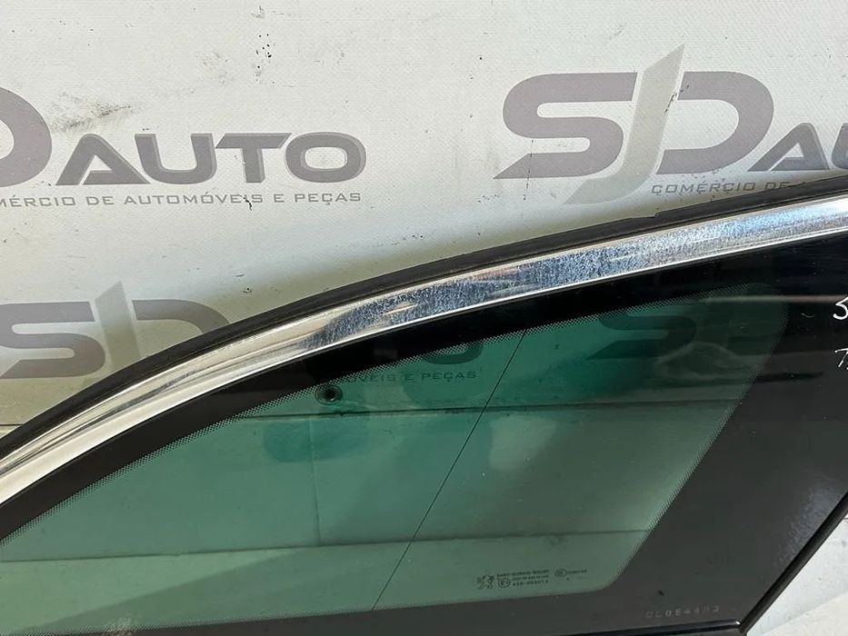 Vidro Painel Trás Direito / Esquerdo - Peugeot 508 SW I / RXH