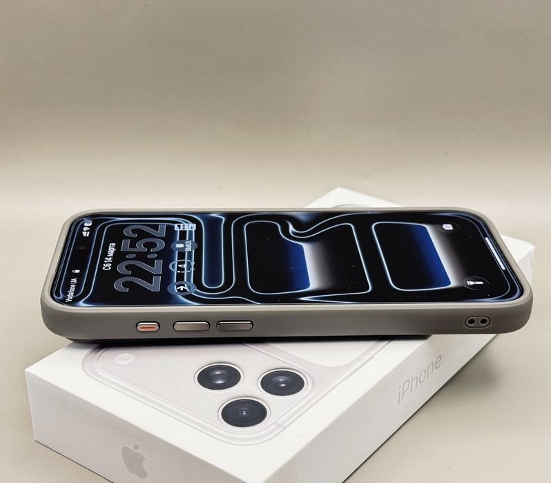 Чехол на iPhone 17 Pro Max Blue, 17 Pro Max Orange, 17 Pro Max Silver, Full Cover Camera Button, не желтеет!